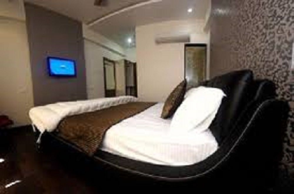 Hotel Sai Miracle Shirdi Exteriör bild